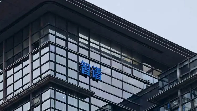 7亿收入、万亿市值，智谱值吗？